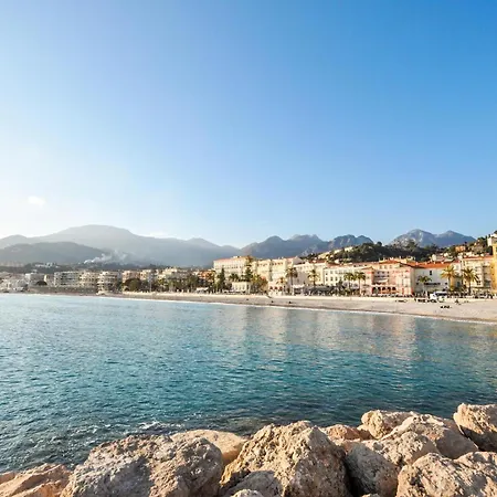 Apartment Cozy In With Wifi Menton